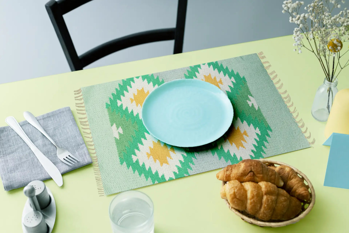 GREY AND GREEN,FIVE FLOWER MAT